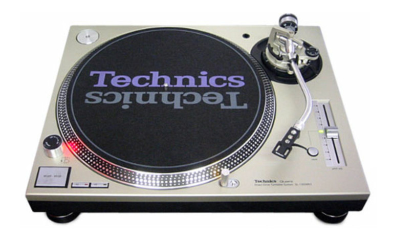 Technic SL 1200MKII Turntable